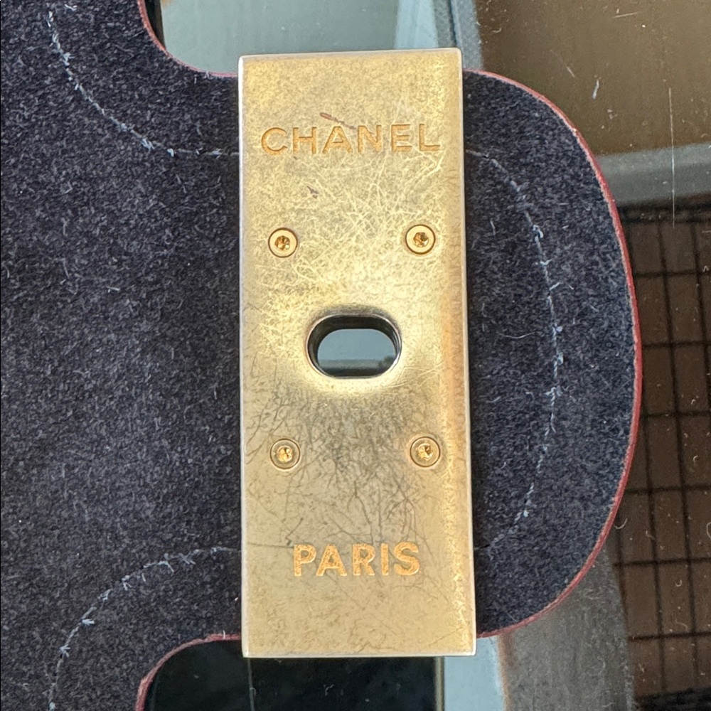 Chanel Purse - Archie - Picture 6 of 9